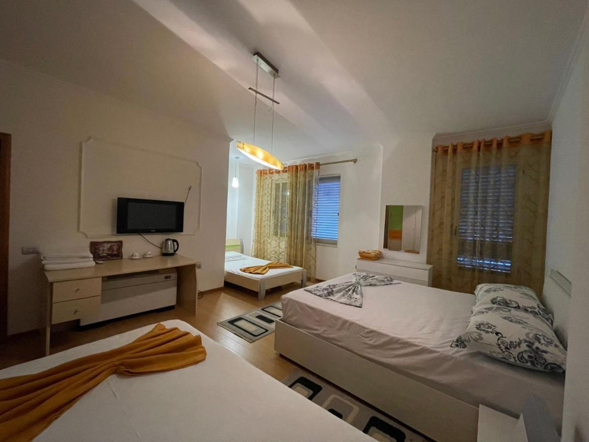Albjona Guesthouse Tirana Buitenkant foto
